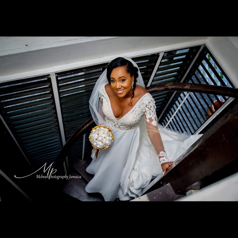 Wedding dress